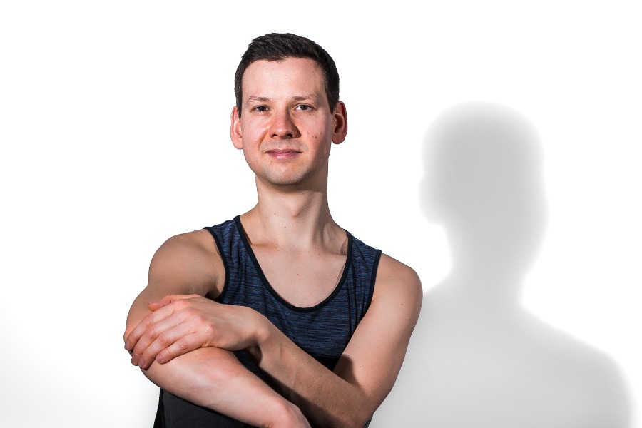 YANG YOGA - Firmenyoga mit Eric Engel
