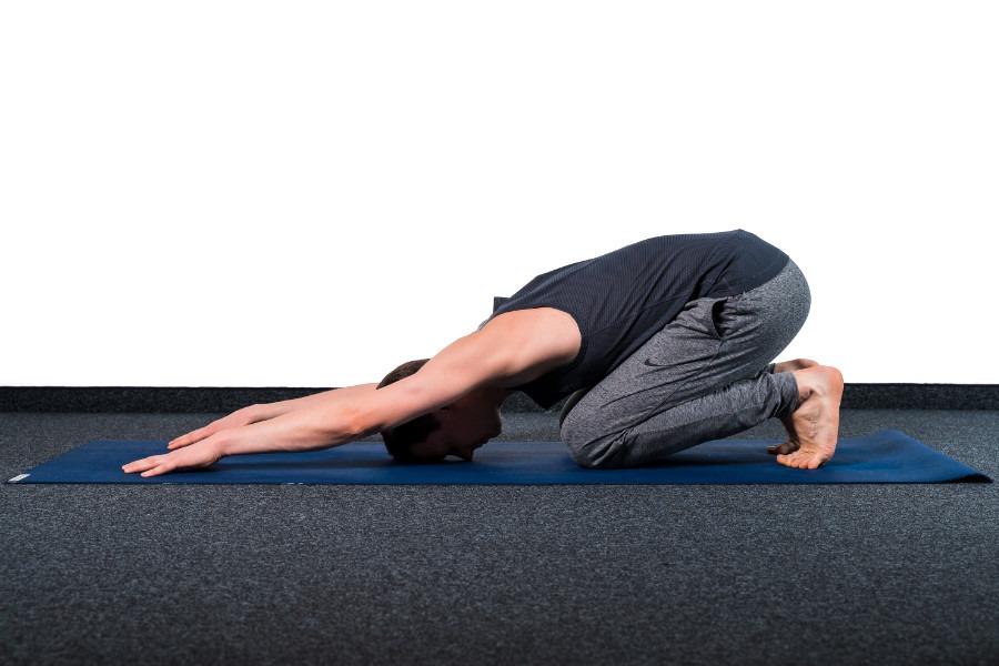 YANG YOGA - Firmenyoga mit Eric Engel