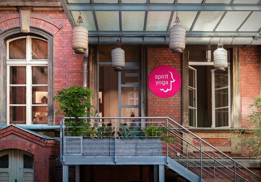 Spirit Yoga Charlottenburg, Goethestraße 2-3, 10623 Berlin